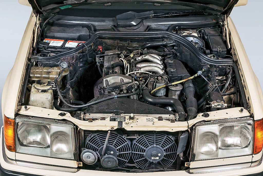 Mercedes-Benz M103 E30 3.0 Moteur