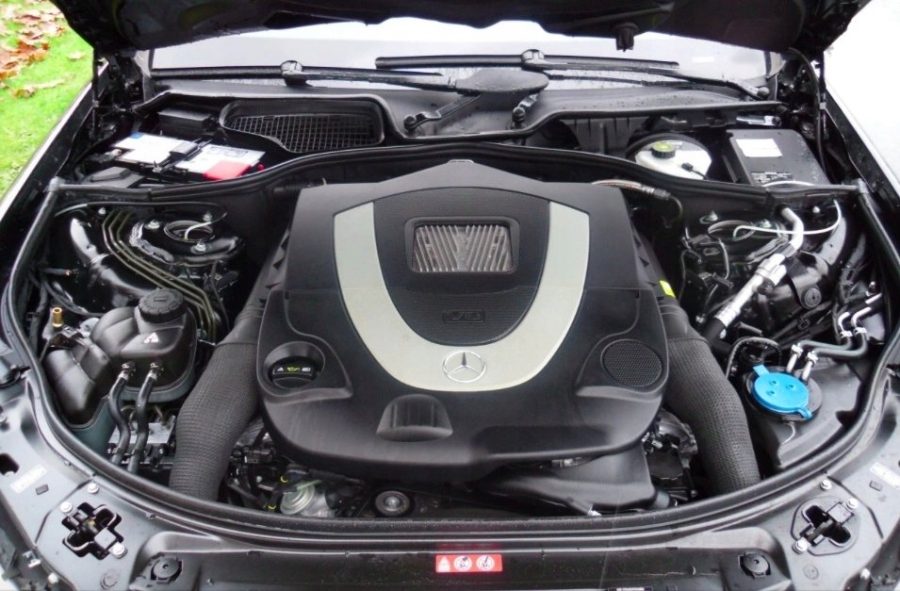 Moteur Mercedes-Benz M273 KE 46 4.7