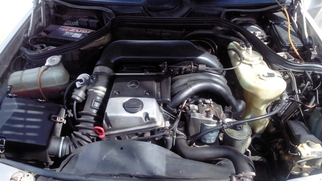Moteur Mercedes OM 605 2.5