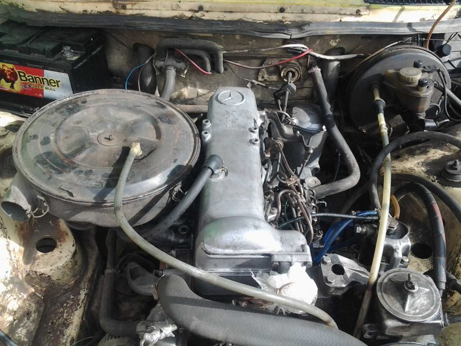 Moteur Mercedes OM 616 2.4