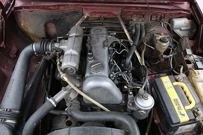 Moteur diesel Mercedes OM615 D 20 2.0