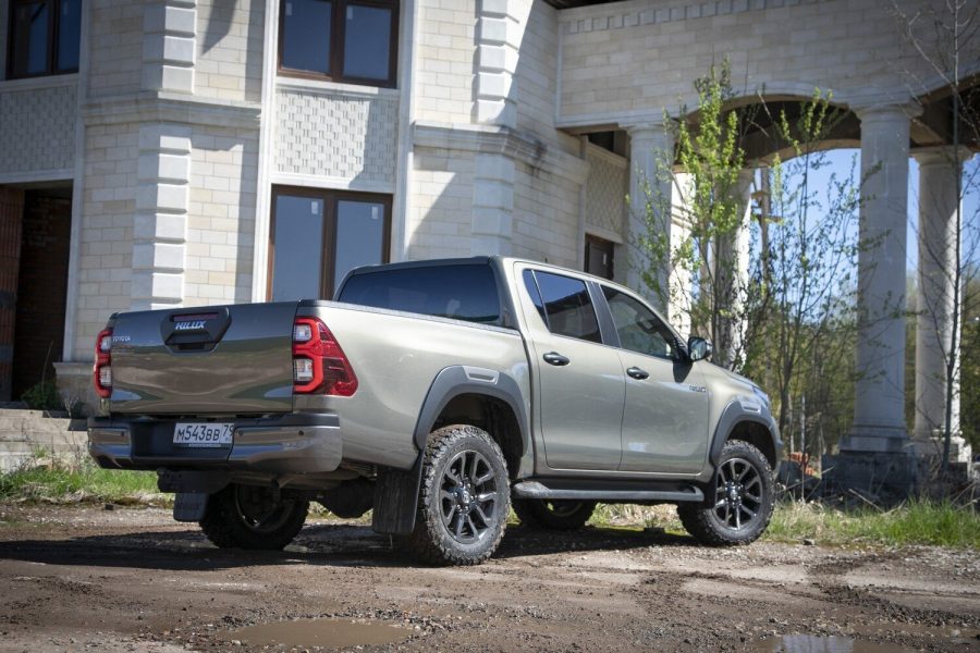 Histoire de la légendaire camionnette Toyota Hilux